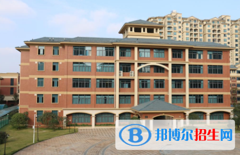 寧鄉(xiāng)碧桂園學(xué)校初中部怎么樣、好不好