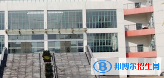 景德鎮(zhèn)陶瓷職業(yè)技術(shù)學(xué)院怎么樣、好不好