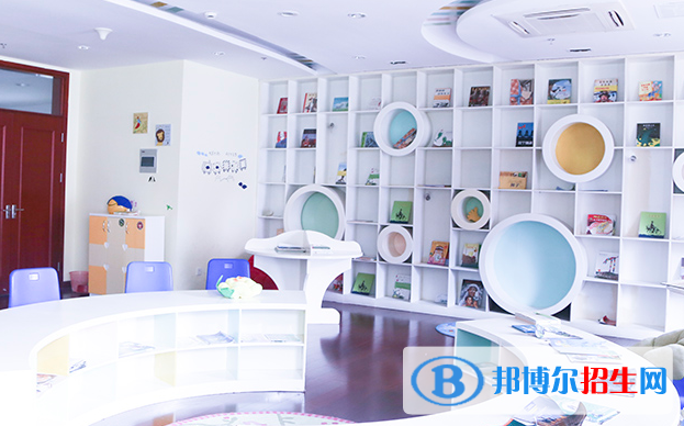 常熟國(guó)際學(xué)校初中部網(wǎng)站網(wǎng)址