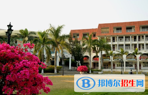 深圳東方英文書(shū)院國(guó)際初中2023年招生辦聯(lián)系電話
