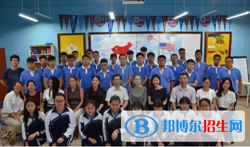 深圳石巖公學(xué)學(xué)校國際部初中地址在哪里