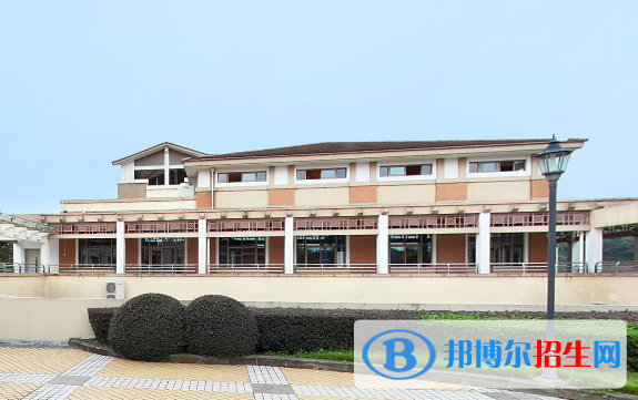 重慶耀中國際學(xué)校初中部怎么樣、好不好