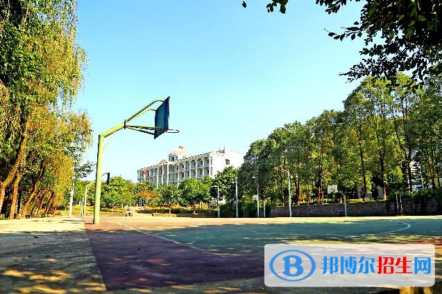 重慶信息技術(shù)職業(yè)學(xué)院2020年學(xué)費(fèi)、收費(fèi)多少