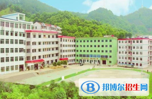英山衛(wèi)東中等專業(yè)學校