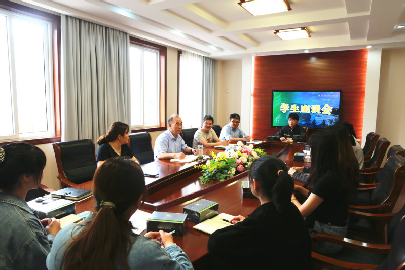 江蘇食品藥品職業(yè)技術學院2020年招生辦聯(lián)系電話