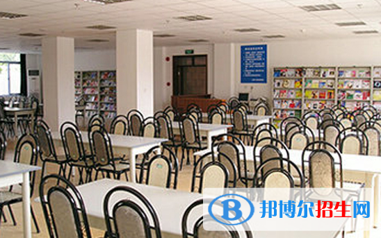澳大利亞艾文豪精英學(xué)校(上海校區(qū))初中部2020年學(xué)費(fèi)、收費(fèi)多少