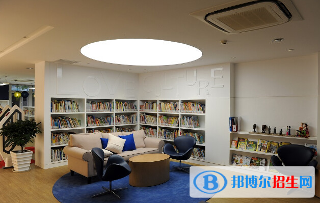 北京耀中國際學(xué)校初中部2020年學(xué)費、收費多少