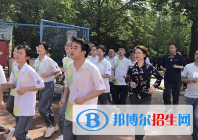 師范學院附屬中學怎么樣、好不好