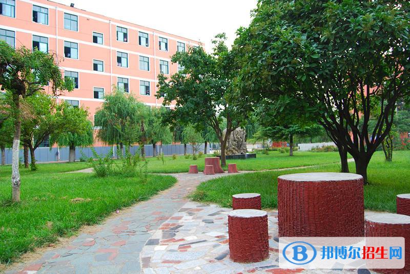 潢川縣職業(yè)中等專業(yè)學校有哪些專業(yè)