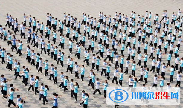  渭南藍(lán)光中學(xué)怎么樣、好不好