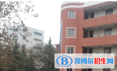 渭南高新中學(xué)2020年學(xué)費(fèi)、收費(fèi)多少