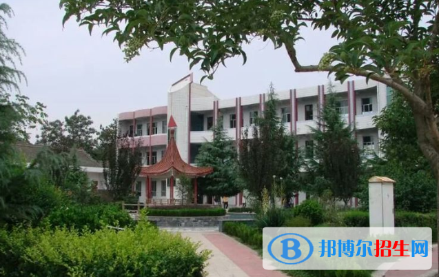 黑池中學(xué)2020年學(xué)費(fèi)、收費(fèi)多少