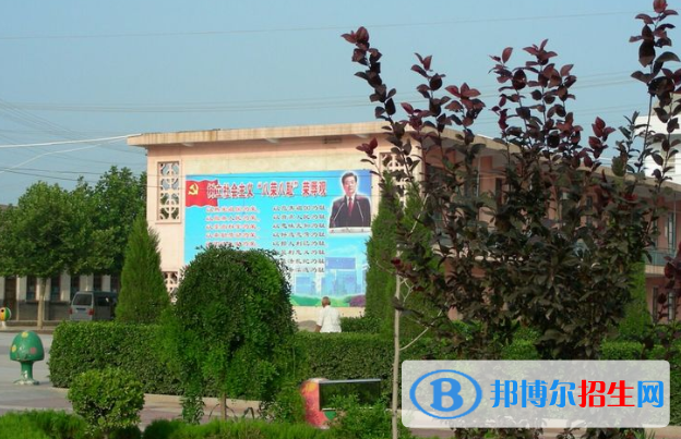 黑池中學(xué)2020年報(bào)名條件、招生要求、招生對(duì)象