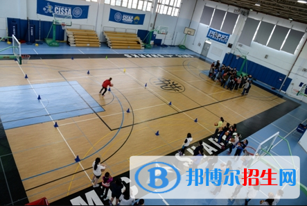 上海民辦中芯學(xué)校小學(xué)部2020年學(xué)費、收費多少