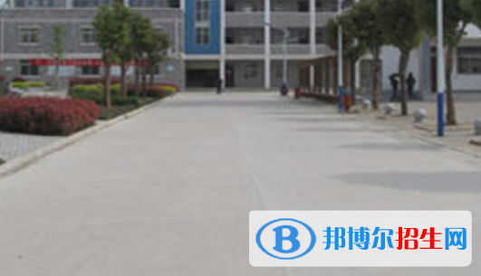 懷遠縣中等職業(yè)技術(shù)學(xué)校網(wǎng)站網(wǎng)址