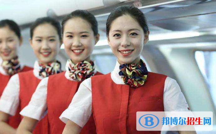湖北2020年女生學航空服務學校好嗎