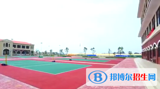 美林湖國際學(xué)校怎么樣、好不好