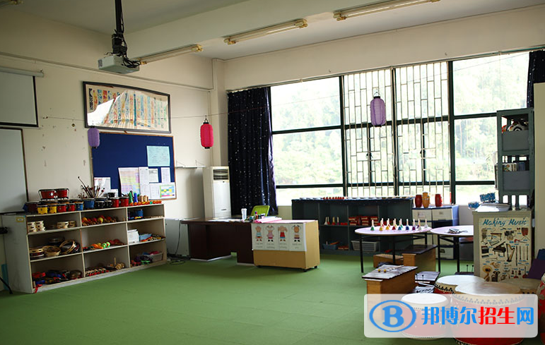 廣州譽德萊國際學校小學部2020年招生辦聯(lián)系電話