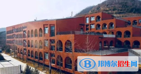  清華大學(xué)附屬中學(xué)文安驛學(xué)校2020年學(xué)費(fèi)、收費(fèi)多少