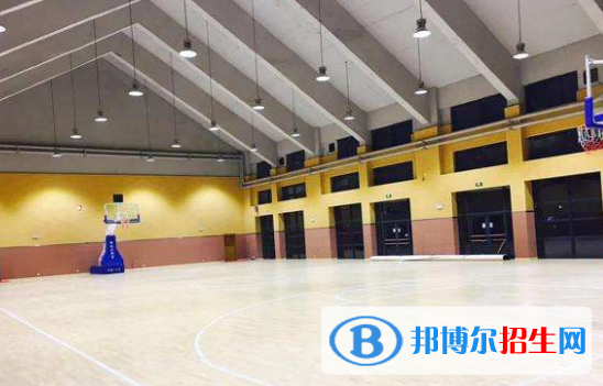 鄭州中澳學(xué)校小學(xué)部2020年報(bào)名條件、招生要求、招生對象