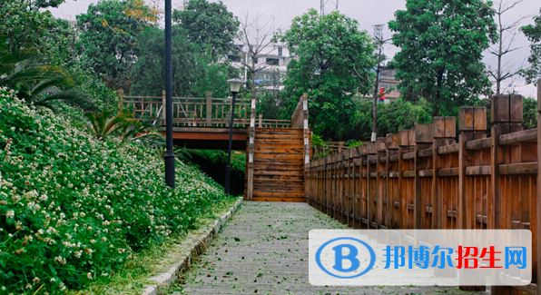 江西環(huán)境工程職業(yè)學院是幾專
