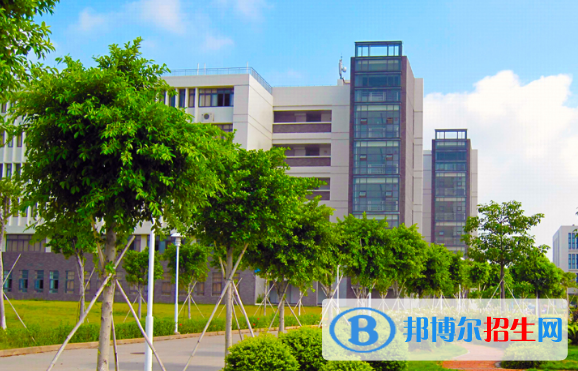 廣東環(huán)境保護(hù)工程職業(yè)學(xué)院2020年招生辦聯(lián)系電話