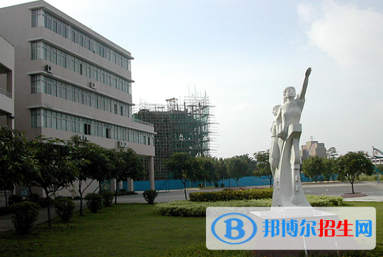 漢臺(tái)龍江中學(xué)2020年招生辦聯(lián)系電話