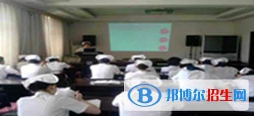 江蘇2020年衛(wèi)校和中專(zhuān)有哪些區(qū)別