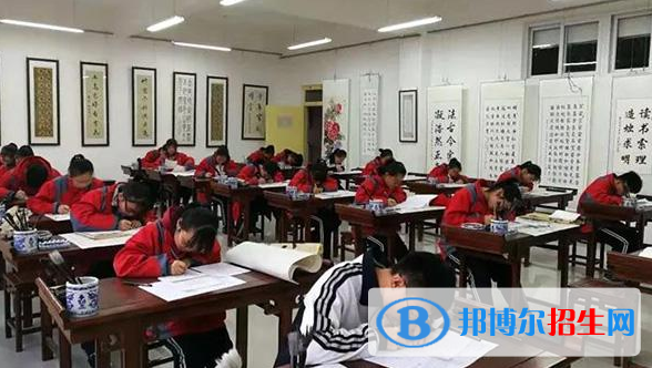 榆林市第三中學(xué)2020年報(bào)名條件、招生要求、招生對象