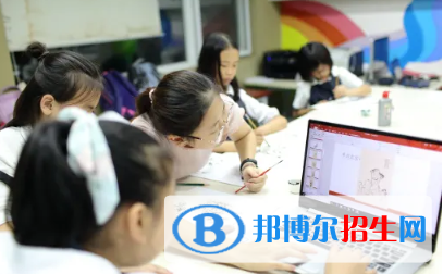 成都青苗國際雙語學(xué)校小學(xué)部2020年招生辦聯(lián)系電話