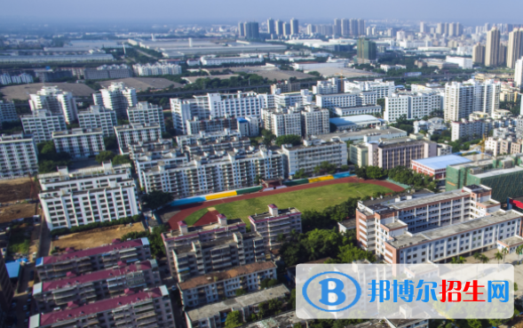 海南農(nóng)墾中學2020年招生辦聯(lián)系電話