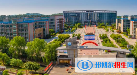 皖江職業(yè)教育中心學校2020年報名條件、招生要求、招生對象