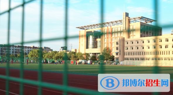安徽工貿(mào)職業(yè)技術學院網(wǎng)站網(wǎng)址