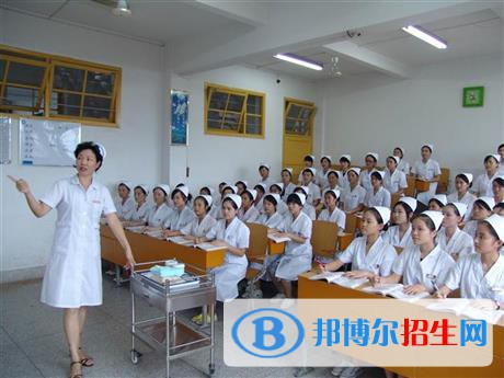 四川2020年中專(zhuān)學(xué)衛(wèi)校有前途嗎