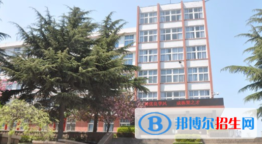 淮北市杜集區(qū)中等專(zhuān)業(yè)學(xué)校2020年報(bào)名條件、招生要求、招生對(duì)象 