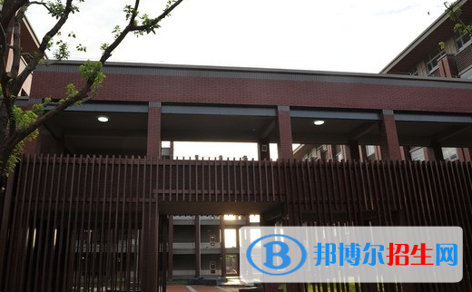 江蘇江陰高級中學(xué)2020年學(xué)費(fèi)、收費(fèi)多少