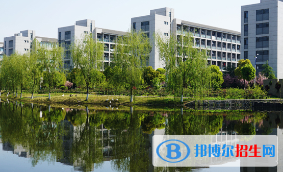 安徽銅陵技師學院網(wǎng)站網(wǎng)址 