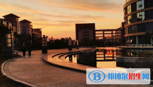 上饒幼兒師范高等專科學校2021年招生辦聯系電話