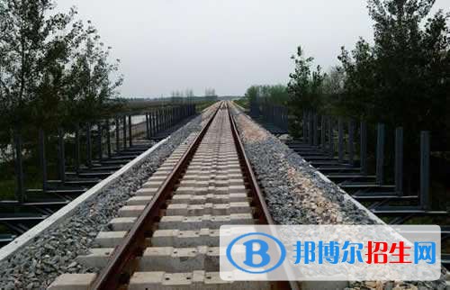 陜西2021年初中生能考鐵路學校嗎