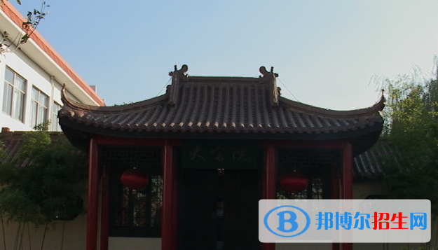 江蘇響水中學(xué)2021年招生辦聯(lián)系電話(huà)