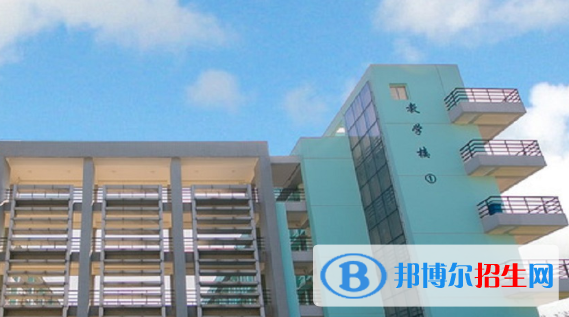 安慶醫(yī)藥高等?？茖W(xué)校2021年有哪些專業(yè)