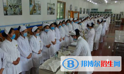 蘭州2021年中專衛(wèi)?？梢钥即髮? width=