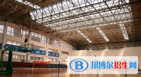 南京雨花臺(tái)中學(xué)2021年學(xué)費(fèi)、收費(fèi)多少