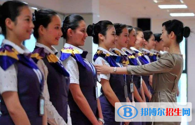 湖北2021年哪些航空服務(wù)學(xué)校好