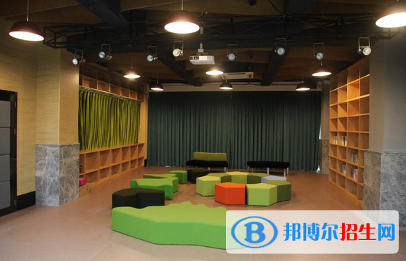 廣州華師附中學(xué)校2021年報名條件、招生要求、招生對象