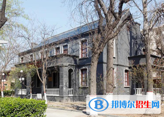 保定第一中學(xué)2021年學(xué)費(fèi)、收費(fèi)多少