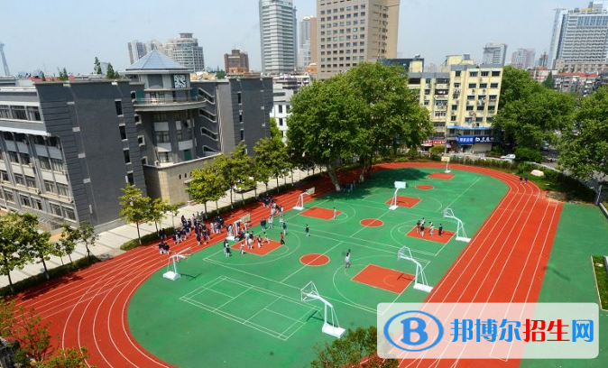 南京大學(xué)附屬中學(xué)2021年招生計劃