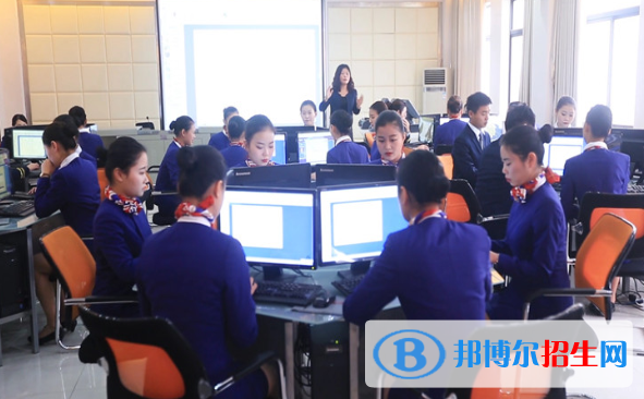 武漢2021年哪些大專學校航空服務學校好