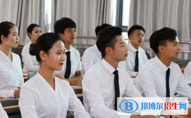 武漢2021年好一點的航空服務學校大專學校