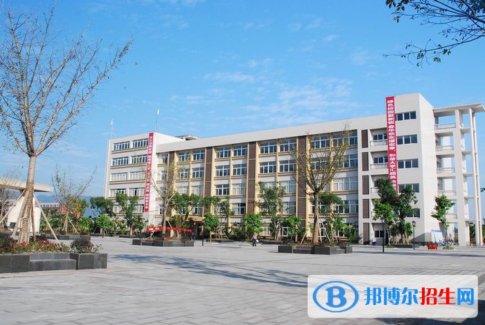 重慶2022軌道交通學(xué)校大專有哪些